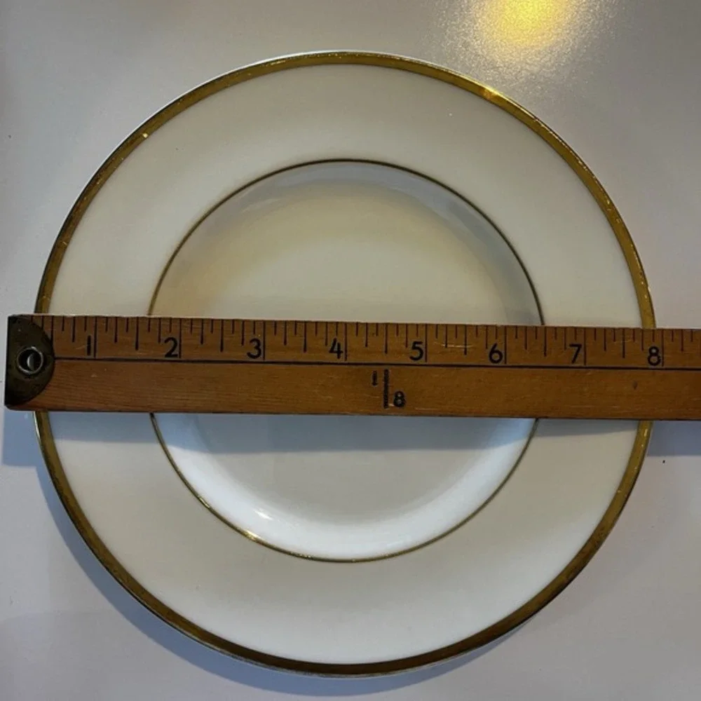 4 Royal Doulton Romance‎ Collection Heather 5089 Bread & Butter Plates